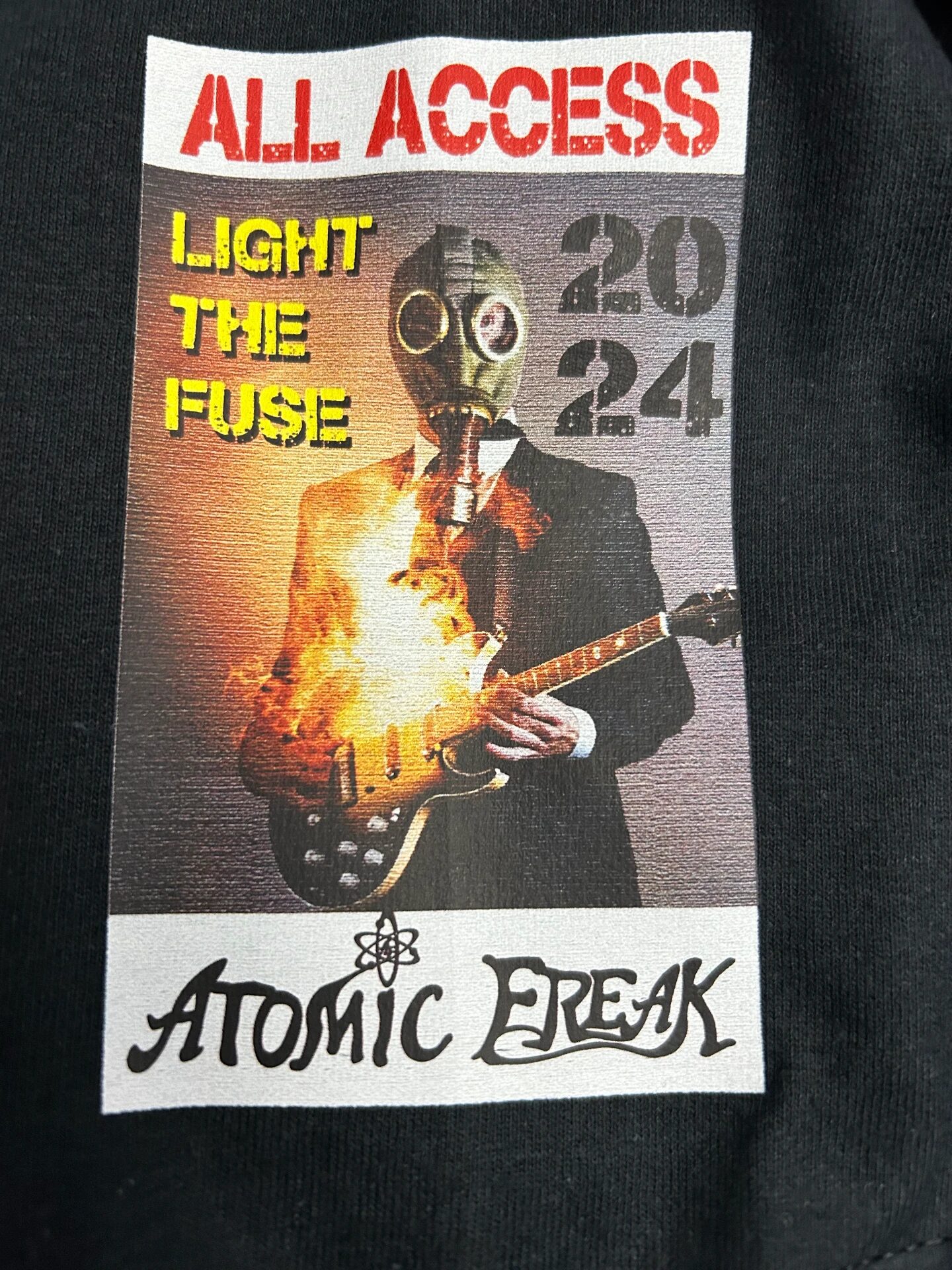 ATOMIC FREAK live photo 7
